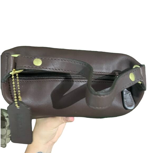 Vintage COACH Classic Pouch 9261 Dominican Republic - Picture 10 of 15